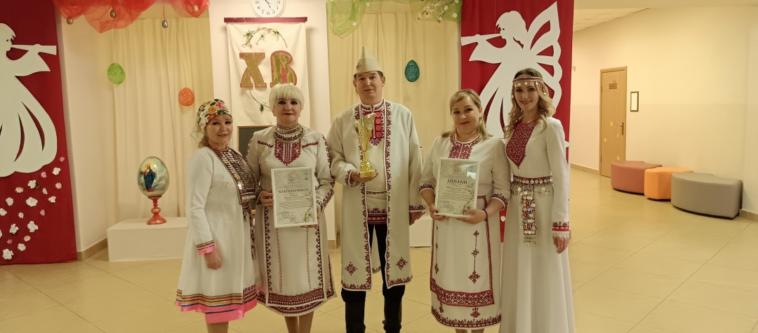 «Сото вий» ансамбль Орел олашке тӱнямбал кӱкшытан фестивальыш миен