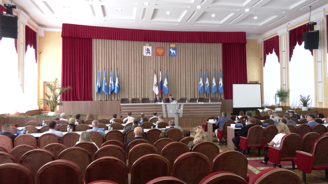 В Йошкар-Оле прошла 13-я сессия Городского собрания