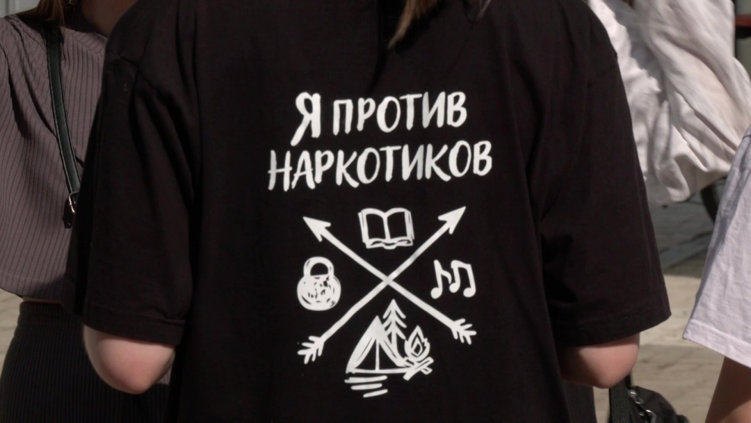 Марий Эл ТВ: Йошкар-Оласе тӱвыра да каныме паркыште Наркологий диспансерын специалистше-влак пашам ыштеныт