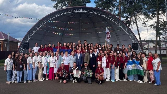 В Звенигове открылся всероссийский слёт марийской молодёжи
