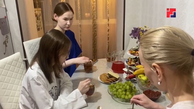 В Марий Эл многодетные семьи получают ежегодную выплату на школьную и спортивную форму