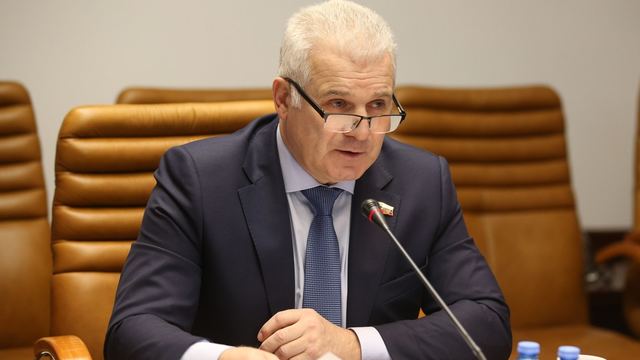 Сенатор от Марий Эл Сергей Мартынов поздравил с Днём строителя