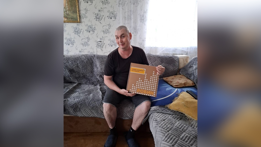 «Умное» устройство помогает ветерану СВО из Марий Эл, потерявшему зрение