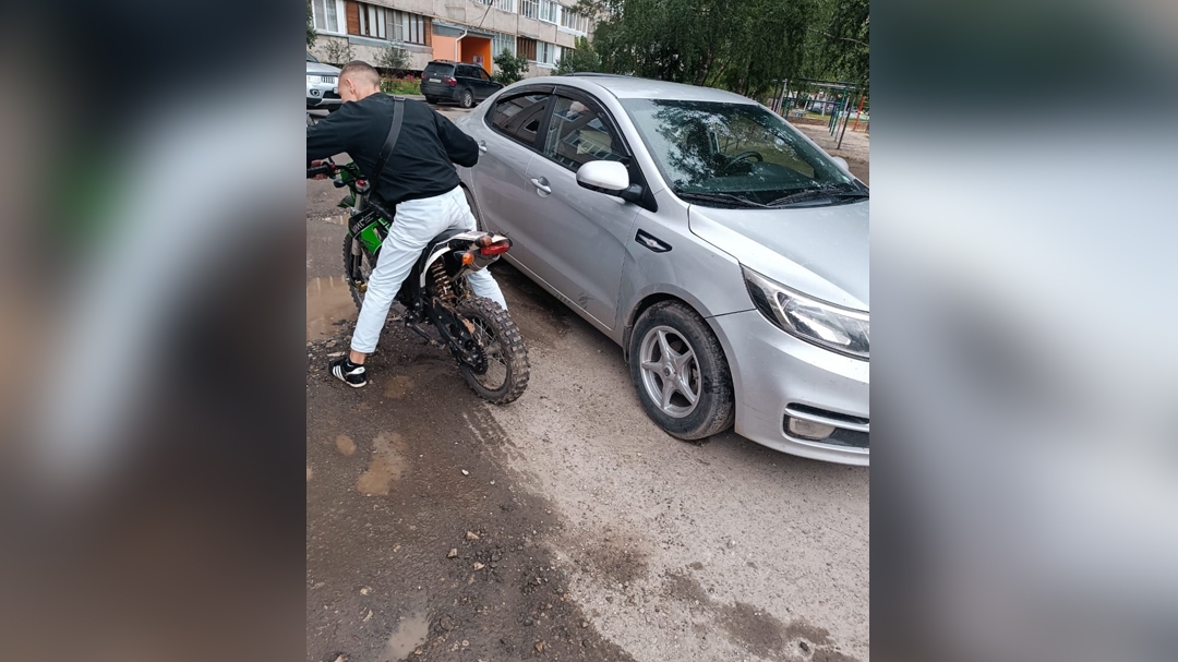 В Йошкар-Оле несовершеннолетний питбайкер скрылся с места ДТП