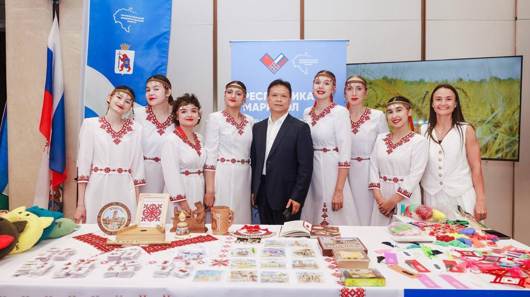 Молодёжь Марий Эл покорила Китай национальными танцами