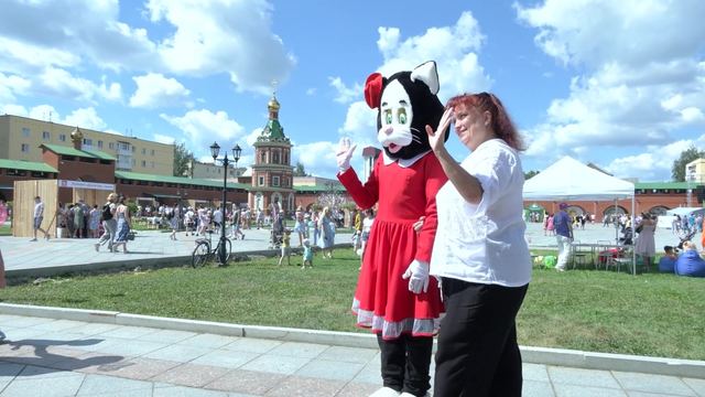 «Йошка Еш» фестиваль дене «Марий Элысе туризмым вияҥдыме шотышто агентстве» консультантше Марий Иванова палдара