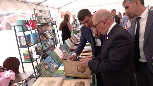 Книжный фестиваль в Марий Эл объединил издательства из 10 регионов России
