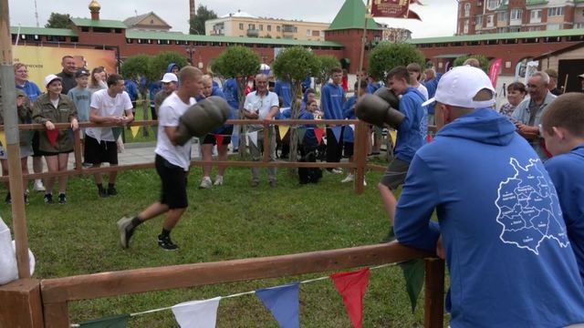 Марий Элыште эртыше «Акпатыр» сарзе-патриот кучедалмаш Россий гыч 14 командым чумырен