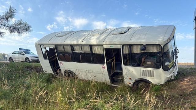 В Марий Эл в результате ДТП с автобусом пострадали пять человек