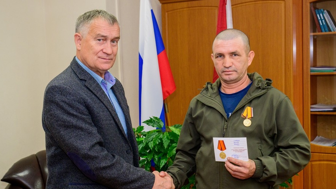 В Марий Эл вручили медаль участнику СВО