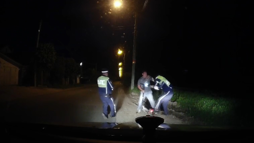 В Йошкар-Оле осужден мужчина, напавший на инспектора ДПС