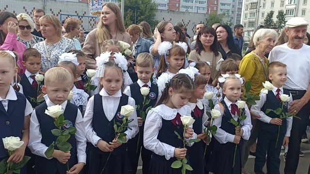 1 сентябрьыште республикыште 85 тӱжем утла тунемше парт коклаш шинчын. Тышеч 7 тӱжем утлаже - икымше классыш каен
