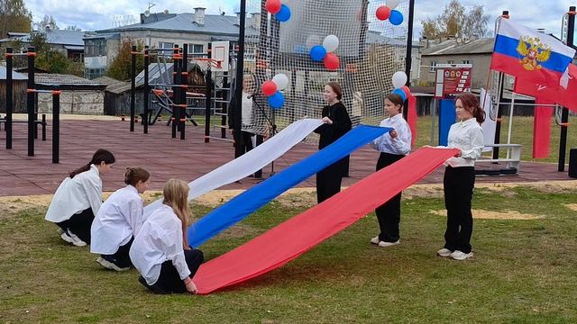 В поселке Визимьяры открылась новая спортивная площадка для подготовки к ГТО
