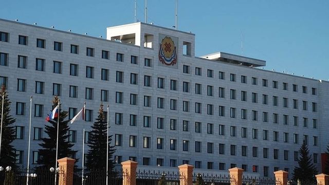 На сессии Госсобрания Марий Эл решат вопросы о юрпомощи для многодетных и регистрации животных