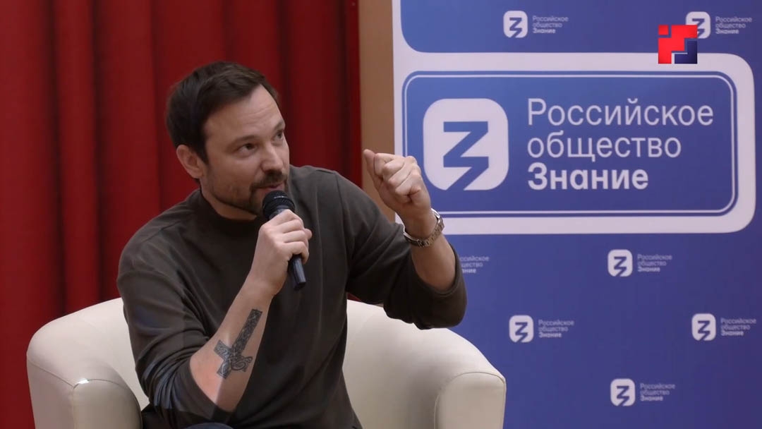 Актер Алексей Чадов провел творческую встречу с молодёжью Марий Эл