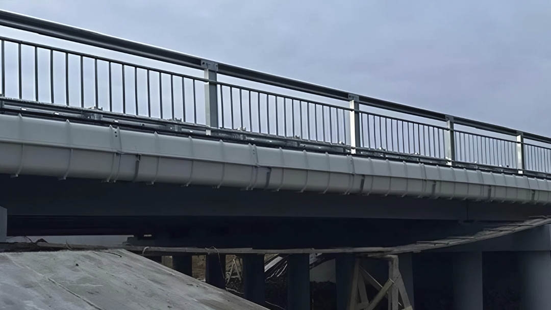 В Марий Эл на мосту через реку Семёновку ведутся завершающие работы