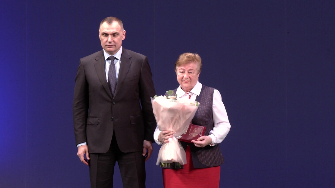 Юрий Зайцев республикысе туныктышо-влаклан суаптарым кучыктен