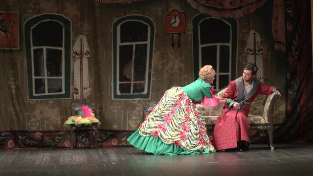 Шкетан лӱмеш Марий кугыжаныш драме театрыште Николай Гогольын пьесыже почеш «Каче пазар» спектакльын премьерыже лиеш