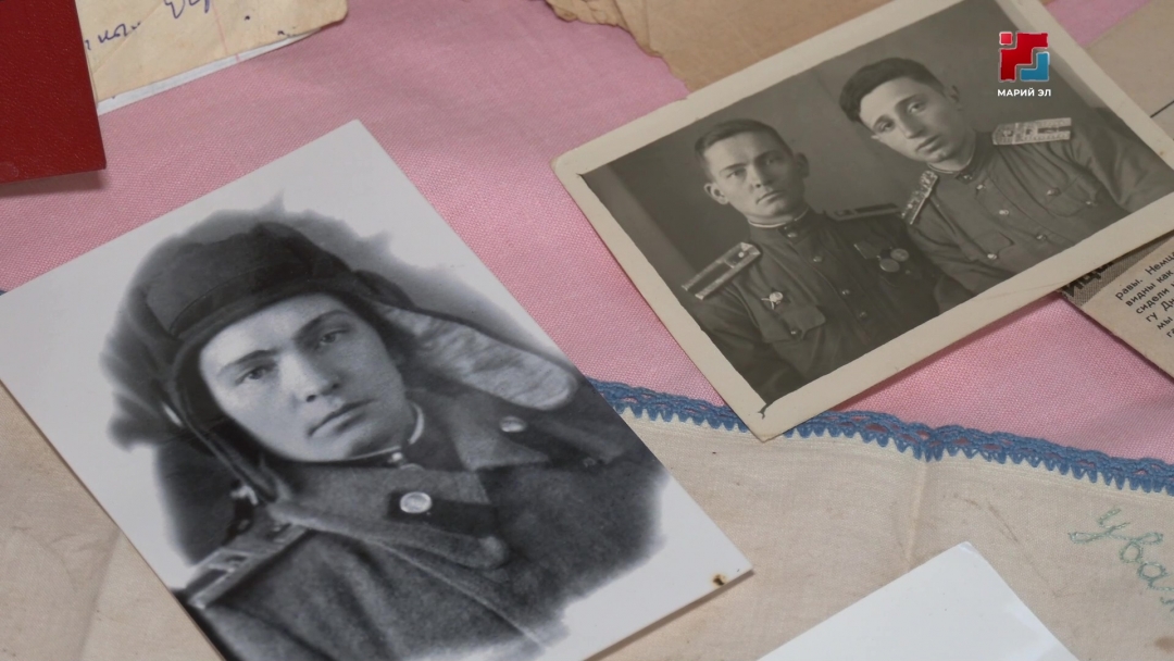 Козьмодемьянск оласе этнографий тоштерыште сарын ветеранже Виктор Маловын серышыже-влак негызеш ончер почылтын