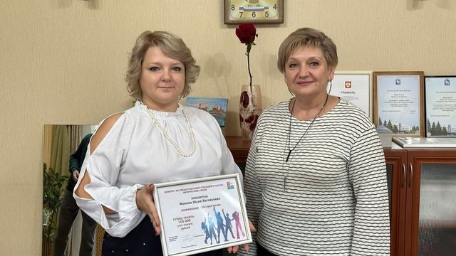 В Йошкар-Оле вручили сертификаты победителям конкурса молодежных проектов