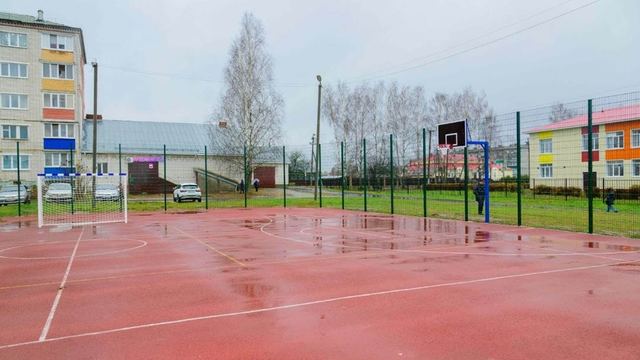 Советский поселкышто универсальный спорт площадкым почыныт