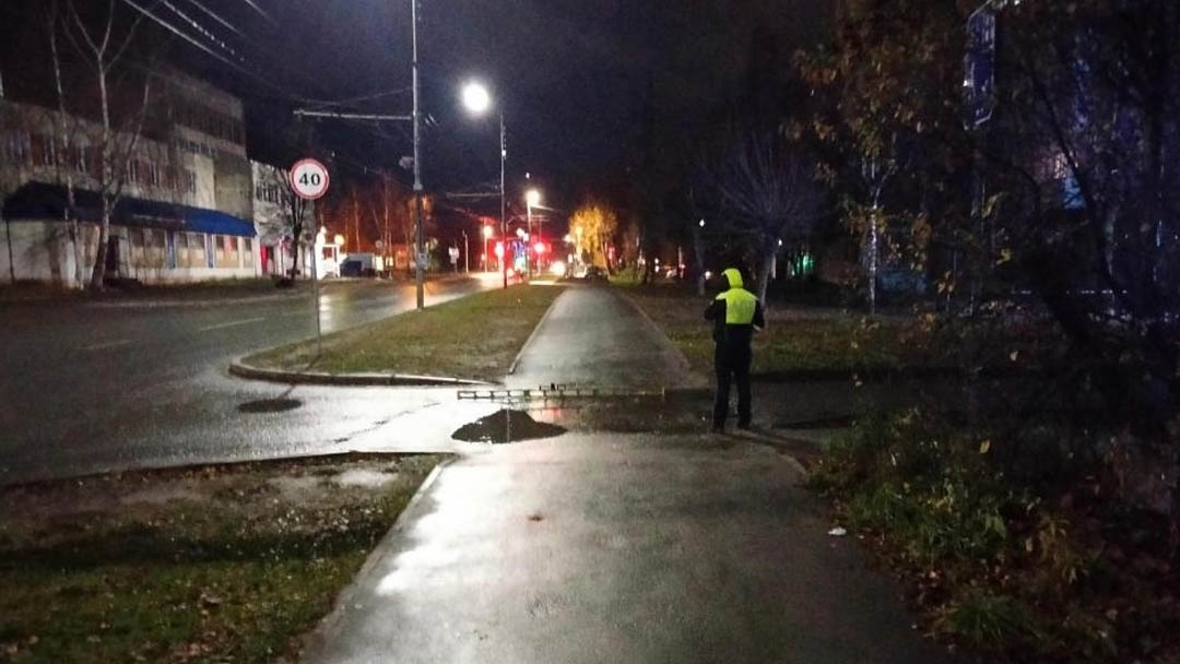 В Йошкар-Оле 18-летняя девушка попала под колеса автомобиля