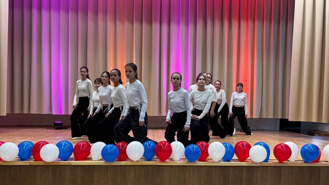 В Марий Эл обновили актовый и спортивный залы в аграрно-строительном техникуме