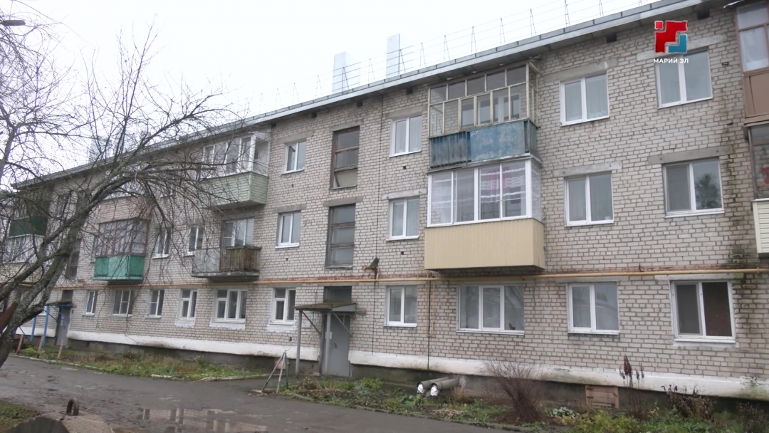 Завершается капремонт дома на ул. Лесозаводской в Краснооктябрьском