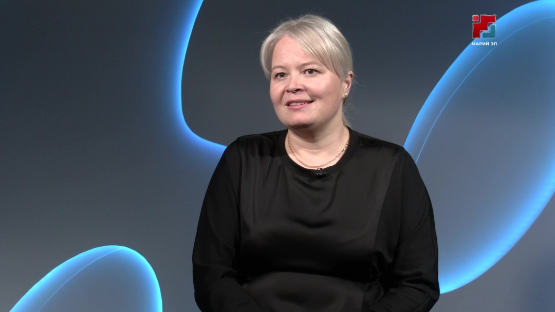 ЙОДЫШ-ВАШМУТ: «Вий Ар» мер ушемым вуйлатыше Алёна Иванова мер пашам шуктен толмо дене палдара