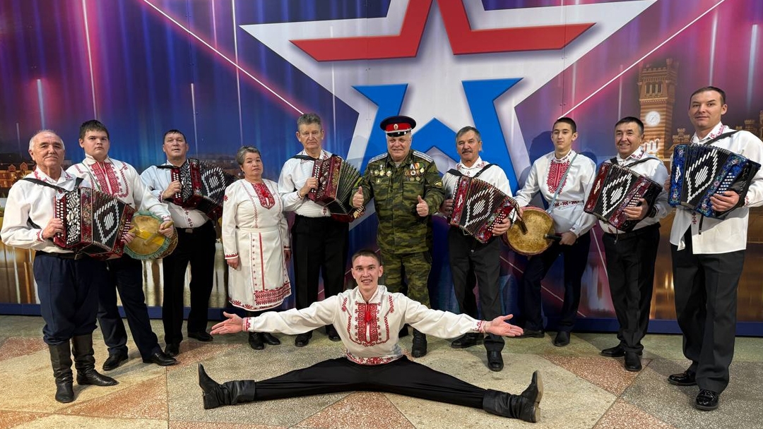 В Йошкар-Оле вручили первый «Кубок Василия Тёркина»: победили гармонисты из Беларуси