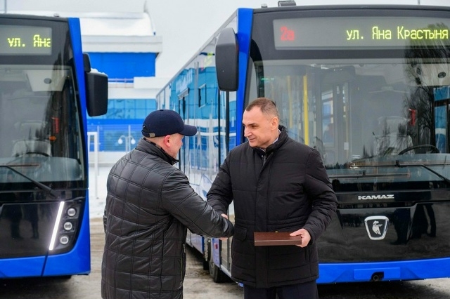 Республикыште тӱшкан пайдаланыме транспортын автопаркше 10 единице у технике дене пойдаралтын