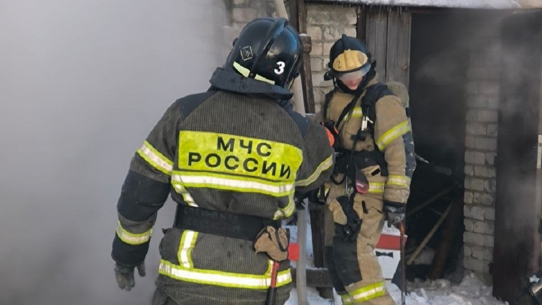 Три пожара в Марий Эл за сутки: горели дом, автомобиль и мусор