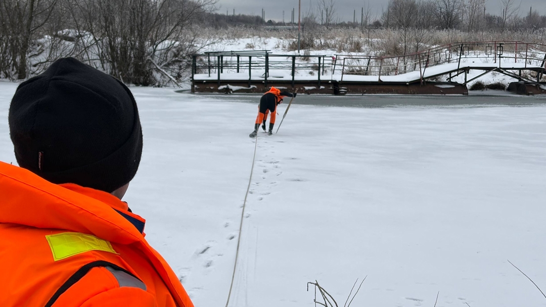 Спасатели предупреждают: выход на лед водных объектов Марий Эл крайне опасен!