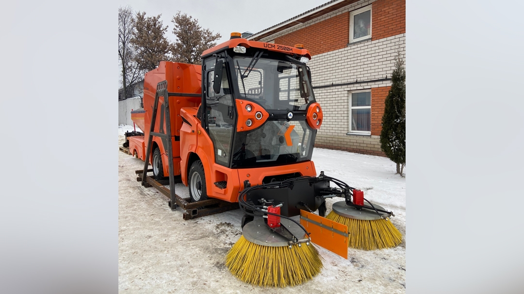 Парк коммунальной техники Йошкар-Олы пополнился новой универсальной машиной