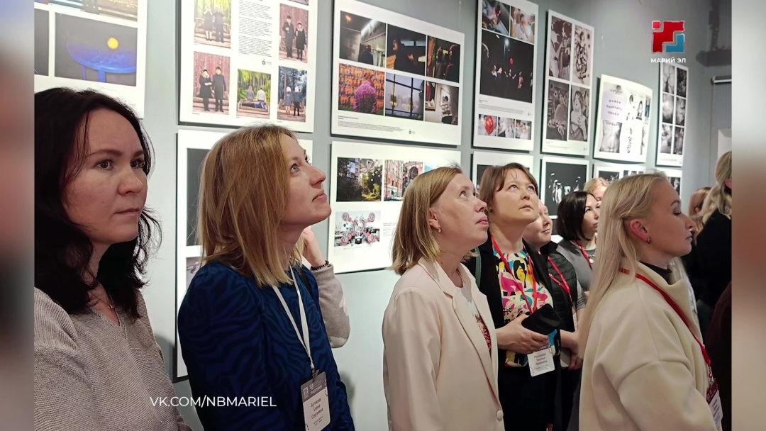 Сергей Чавайн лӱмеш Калыкле книгагудышто самырык о пашаеҥ-влакын «Траектория» лӱман вашлиймашышт лийын