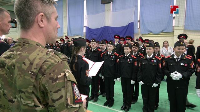 Йошкар-Оласе 3-шо номеран школышто тунемше-влакым кадетыш пуртеныт