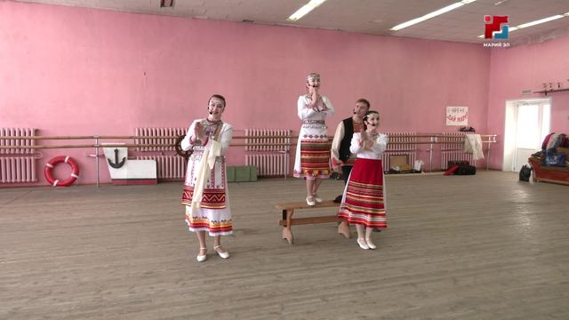 Репортаж: «Эреҥер» калык муро ансамбльлан – 30 ий