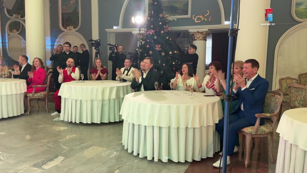 Провожаем Старый год и встречаем Новый вместе с телеканалом МЭТР