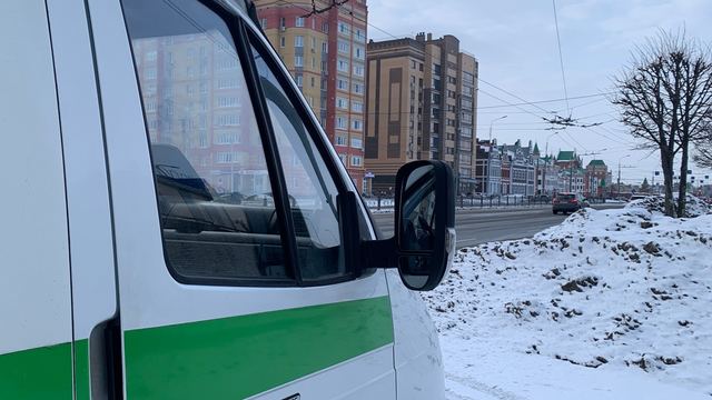 Житель Марий Эл едва не лишился BMW из-за долгов в 200 тысяч рублей