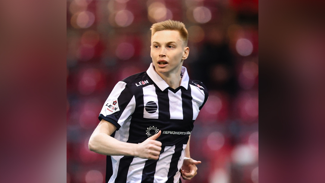 Футболист из Марий Эл Денис Михайлов подписал контракт с «Амкаром»