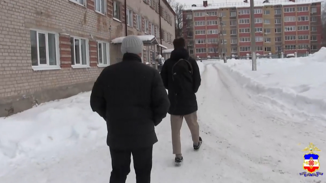 В Йошкар-Оле задержан расклейщик рекламы наркоплощадок*