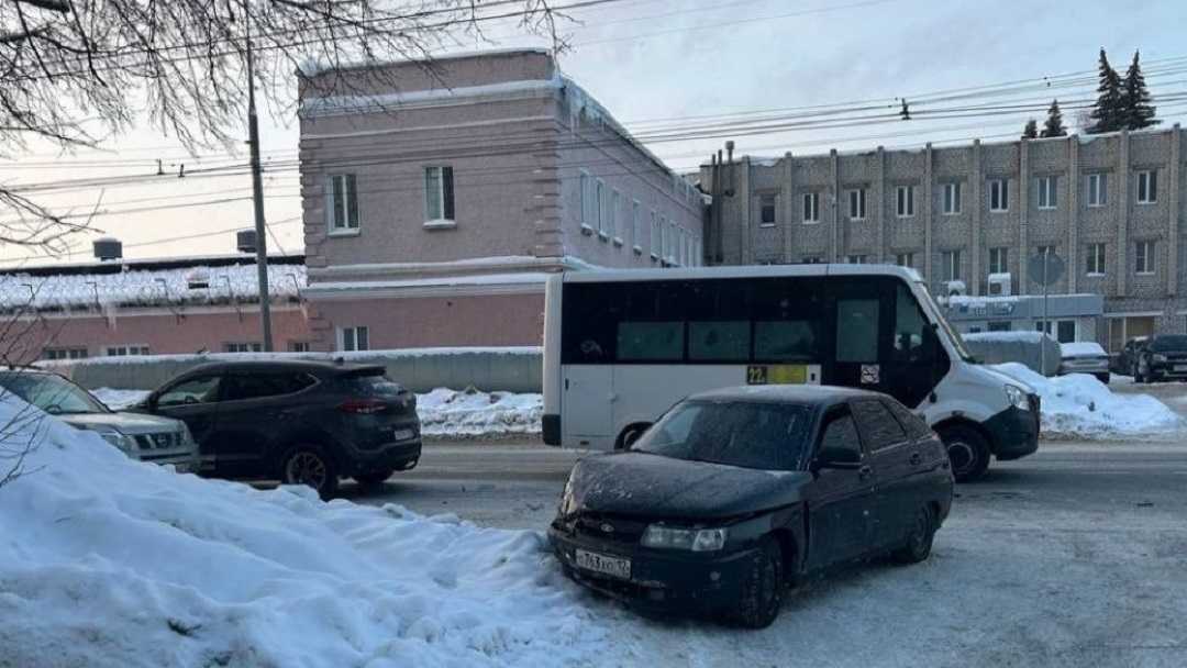 Самой аварийной улицей дня стала улица Суворова в Йошкар-Оле