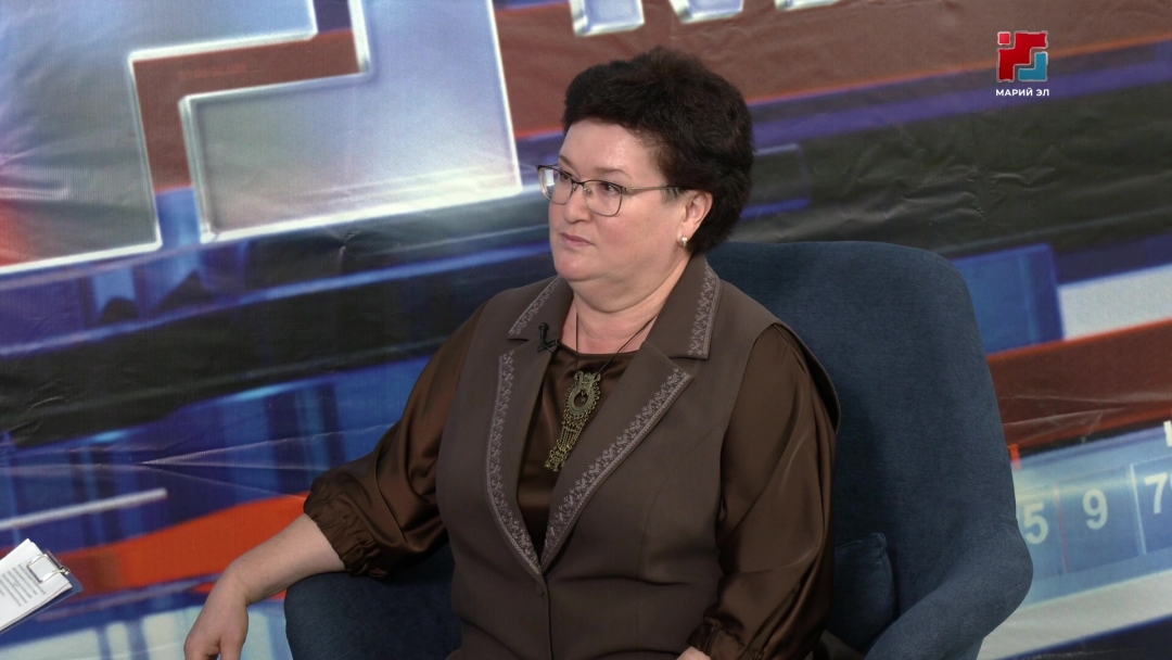 Российысе финн-угор калык-влак ассоциацийын Марий Элысе пӧлкажым вуйлатыше Светлана Пехметова дене интервью.