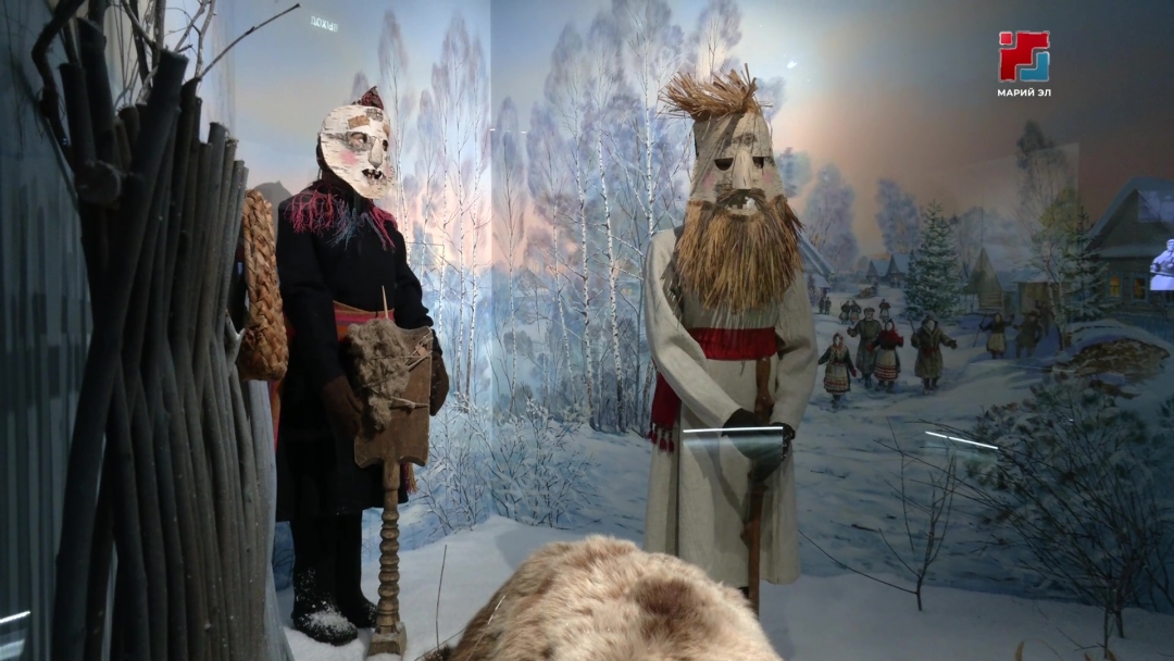 Т.Евсеев лӱмеш тоштерыште 3 тӱжем еҥ Шорыкйол инсталляцийым аклен