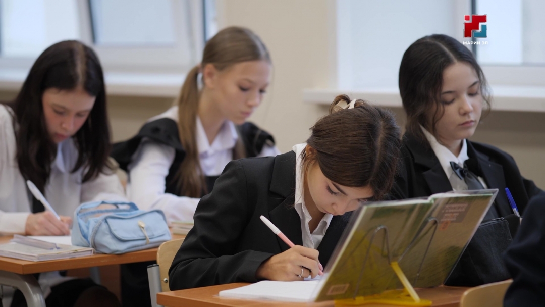 В Марий Эл 10-классники готовятся к региональному этапу олимпиады «Умницы и умники»