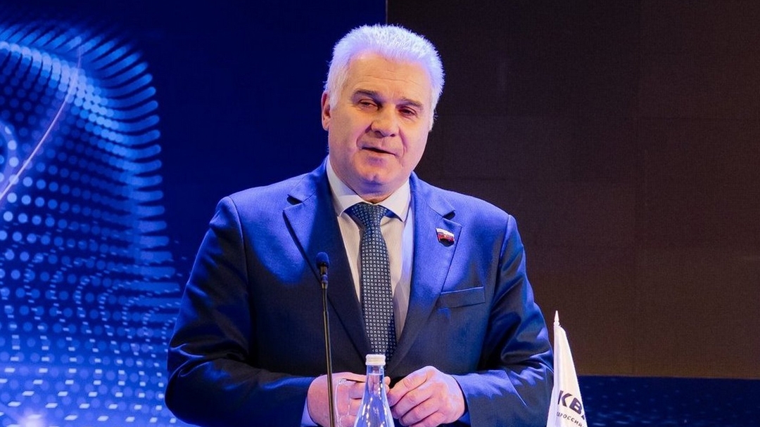 Сенатор Сергей Мартынов поздравил жителей Марий Эл с Днём российской науки