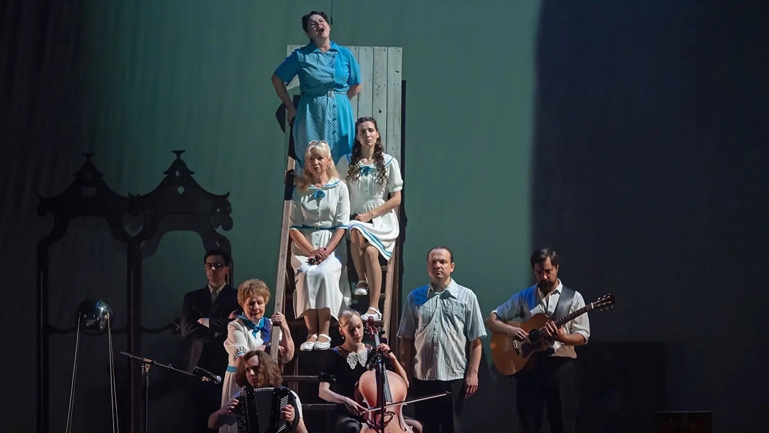 «Золотая Маска» приезжает в Йошкар-Олу: два спектакля и творческие встречи