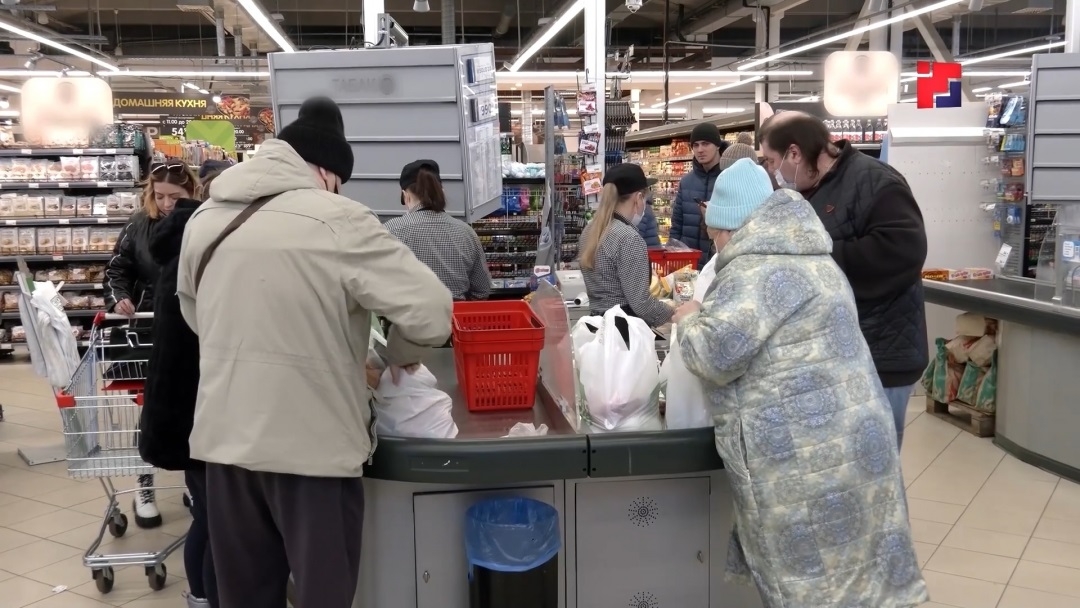 Жители Марий Эл в 2025 году потратили на покупки свыше 177 млрд. рублей