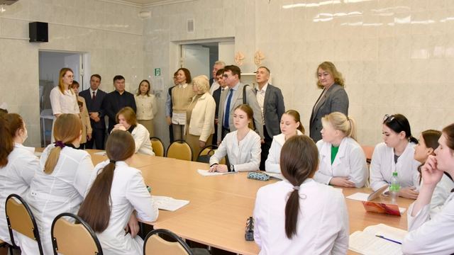 В Марий Эл обсудили строительство нового общежития для будущих медиков