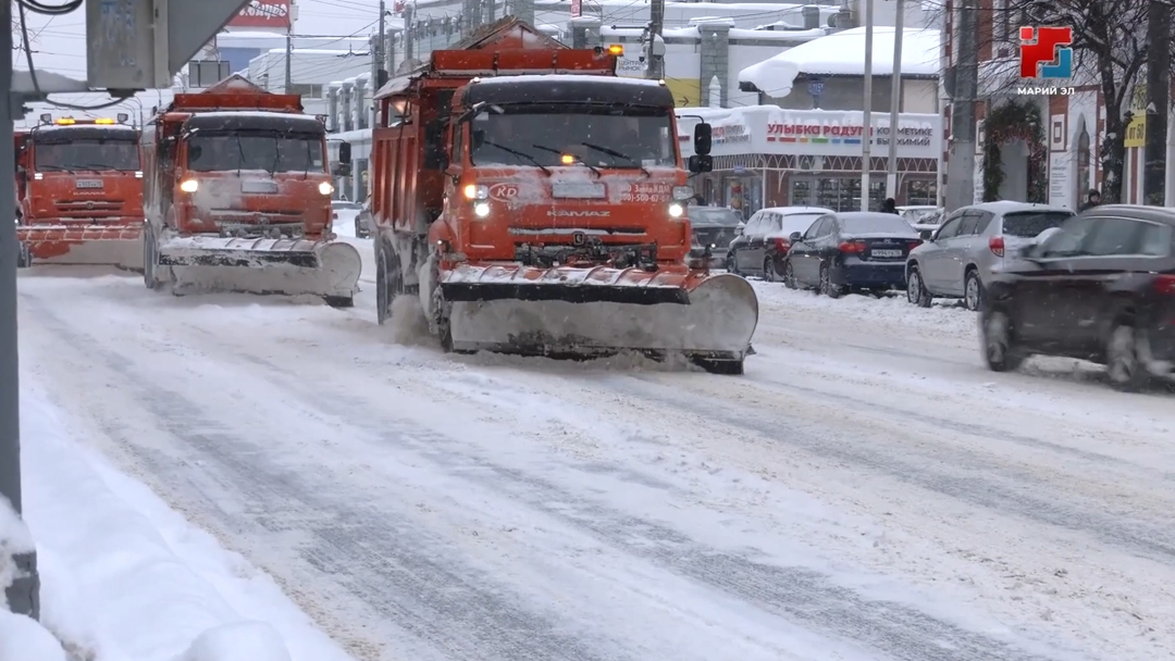 Мэрия Йошкар-Олы бросит дополнительные силы на расчистку от снега частного сектора